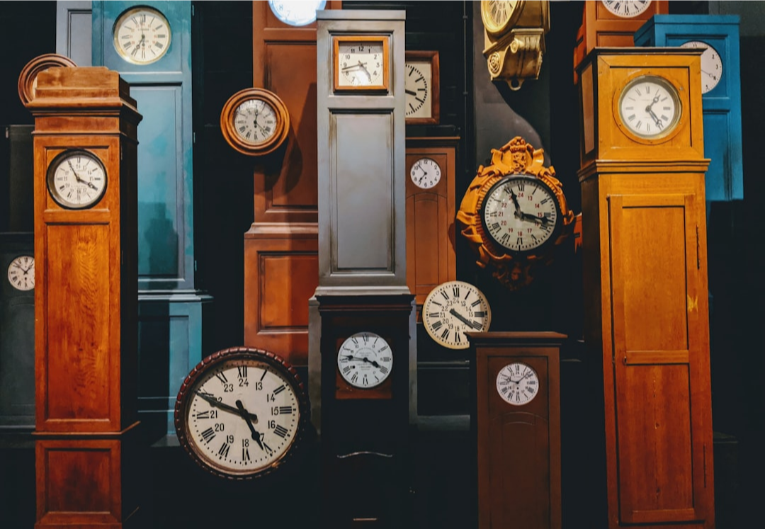 Antique Clocks | Cape Coral, FL – House of Clocks
